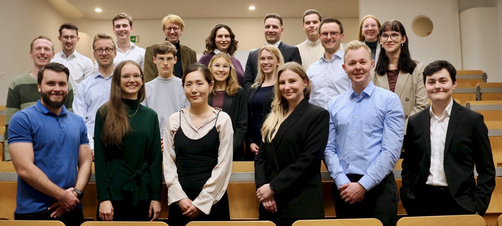 Wissenschaftliche Mitarbeitende